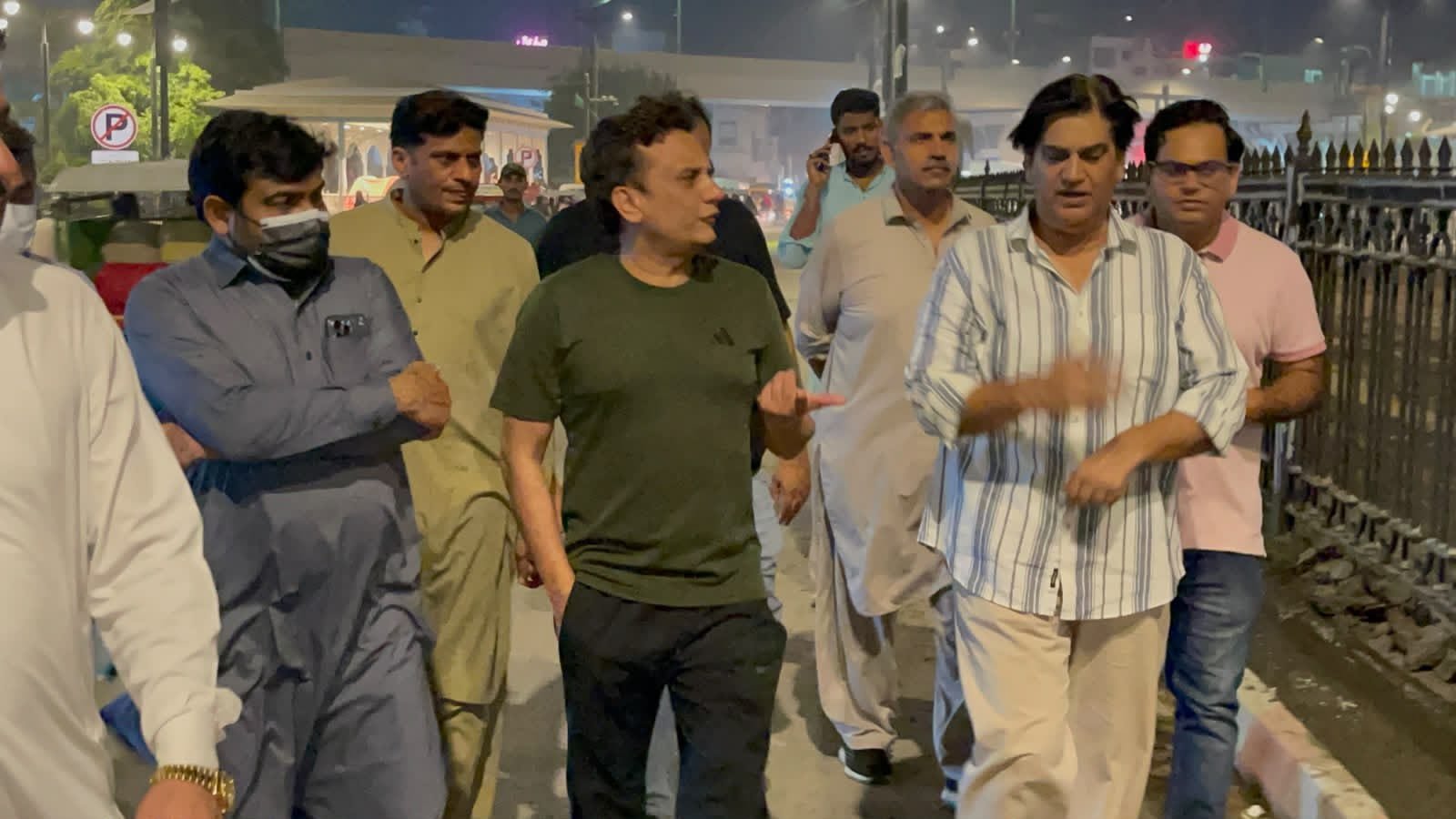 DG LDA Reviews Development Work at Data Darbar and Hazrat Ali Hajveri Underpass During Late Night Visit