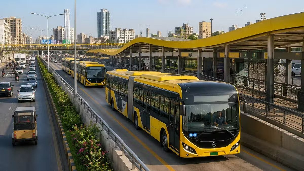 Karachi Yellow Line BRT Construction Ordered to Continue Around the Clock