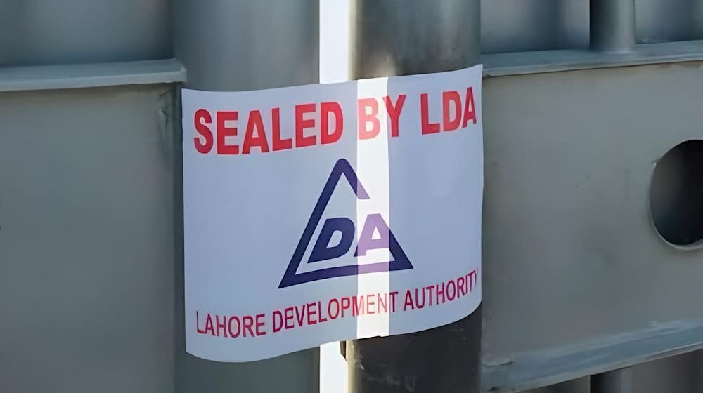 LDA Seals 81 Properties in Major Crackdown on Illegal Commercial Buildings in Lahore