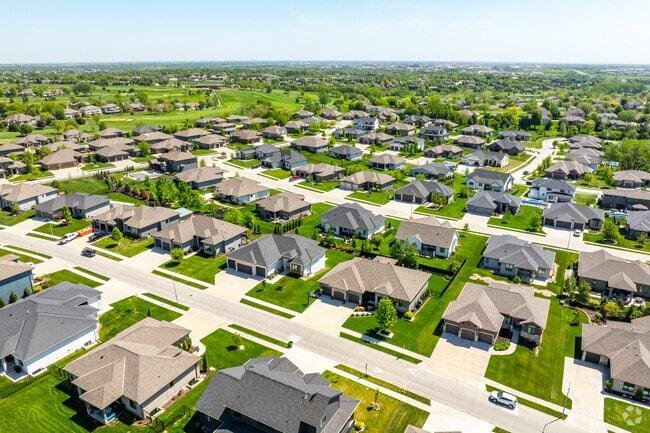 Trump Signs Executive Order to Reduce Housing Costs in the United States